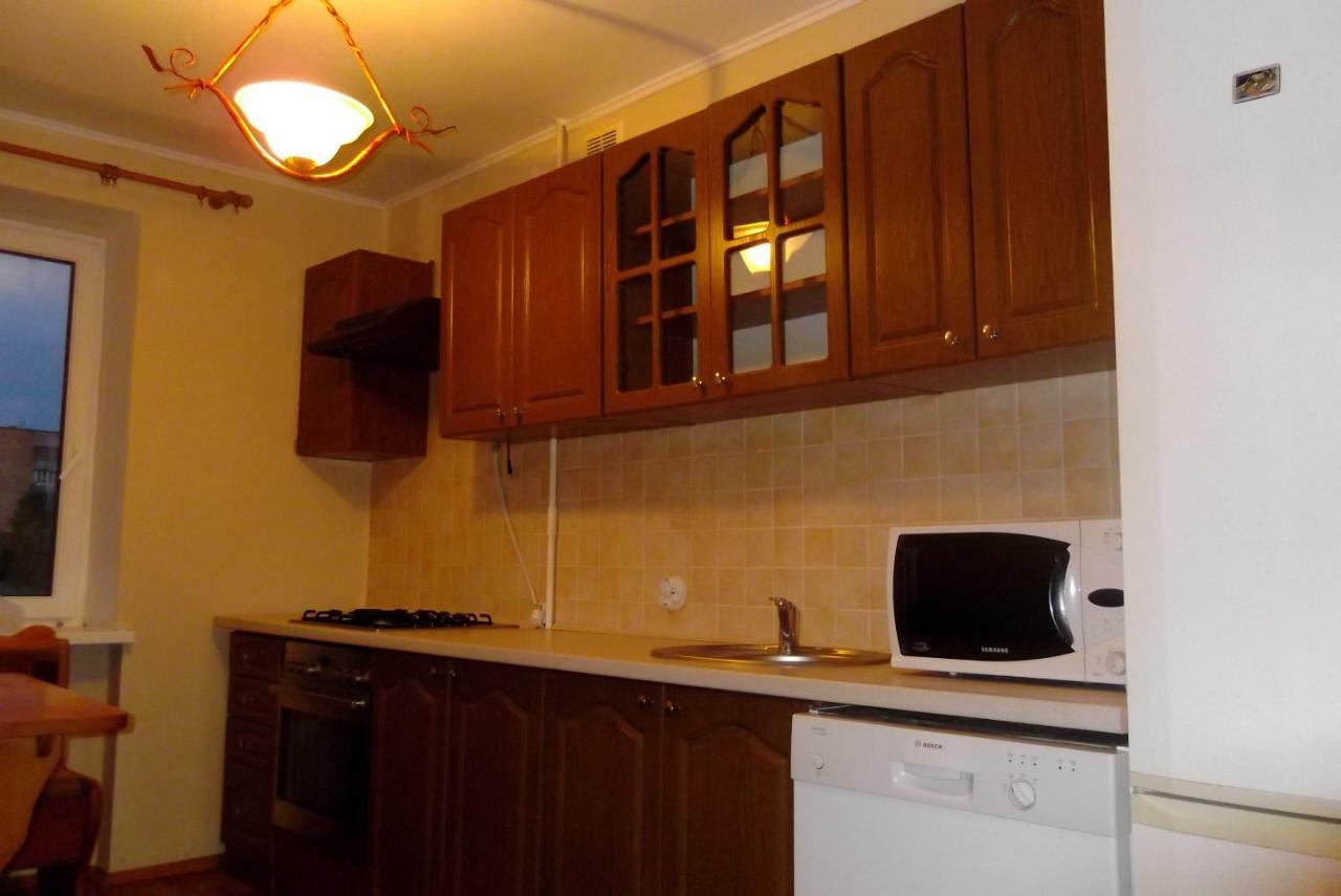 Comfortable Apartments In Centre With 3 Bedrooms Rivne Luaran gambar